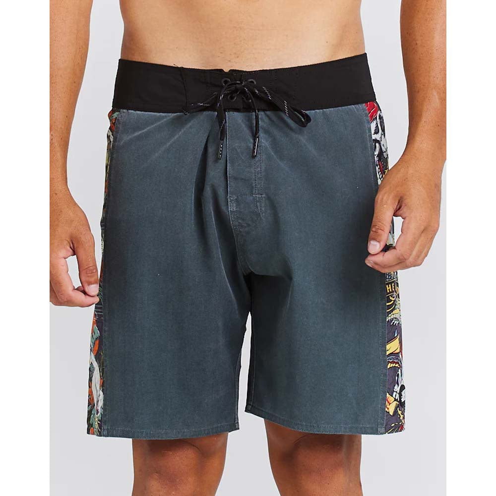 LOOSE IN PARADISE BOARDSHORT 18" - CHARCOAL