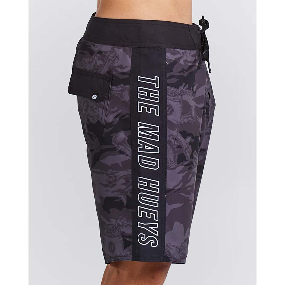 HOOKED  BOARDSHORT 19" - BLACK
