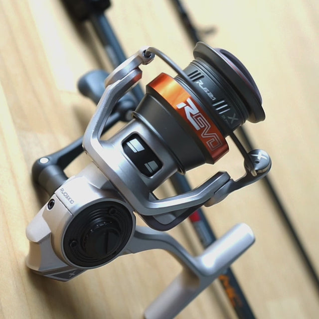 Abu Garcia Revo3 X 10 / Abu Garcia Revo MC 702L 2-4kg Spinning Combo